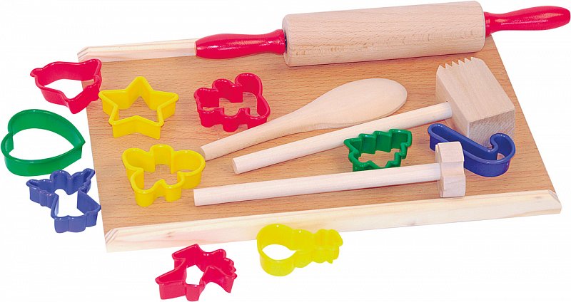 Kuhinjski set s kalupima za kolače - Slika 3