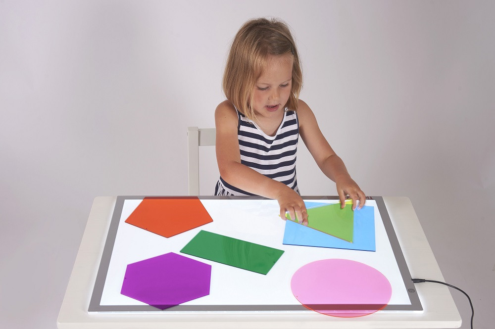 Transparentni geometrijski oblici - Slika 6